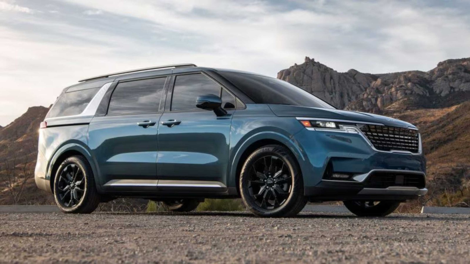 Sample Listing – Kia Carnival